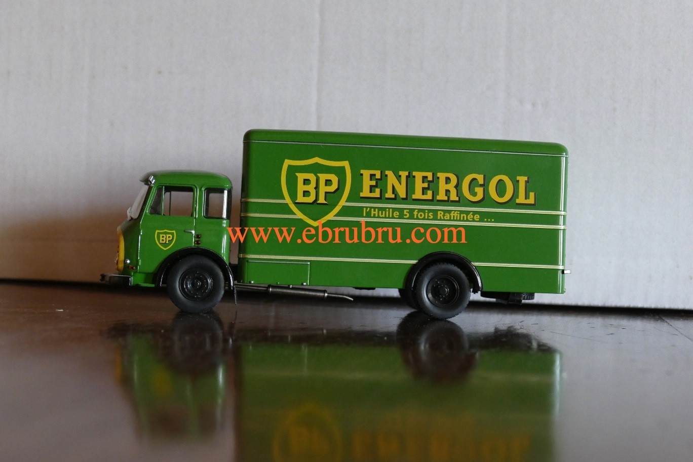 CAMION SOMUA JL 19 DE LIVRAISON BP ENERGOL AU 1/43 EME