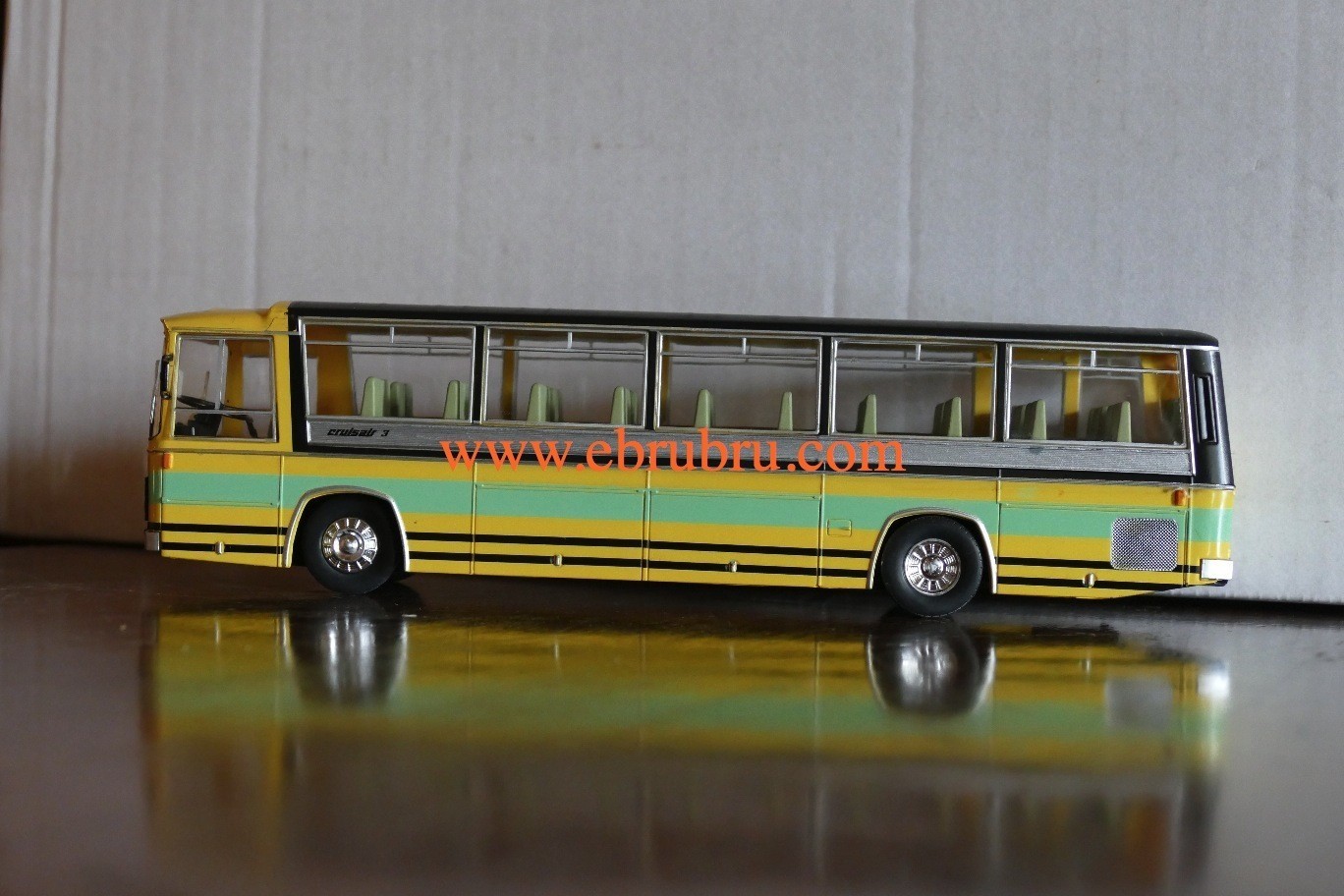 BERLIET CRUISAIR 3 année 1969 Autobus et Autocar du Monde entier 1/43