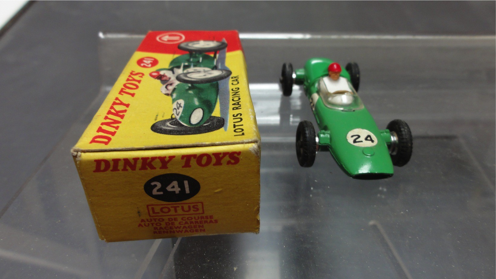 Lotus verte Dinky Toys ref 241