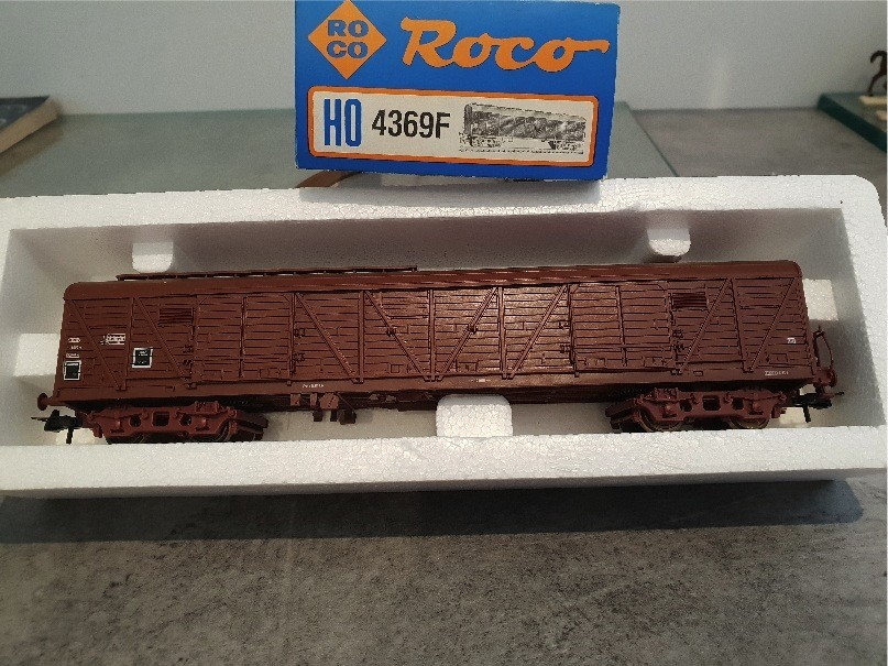 ROCO 4369F WAGON