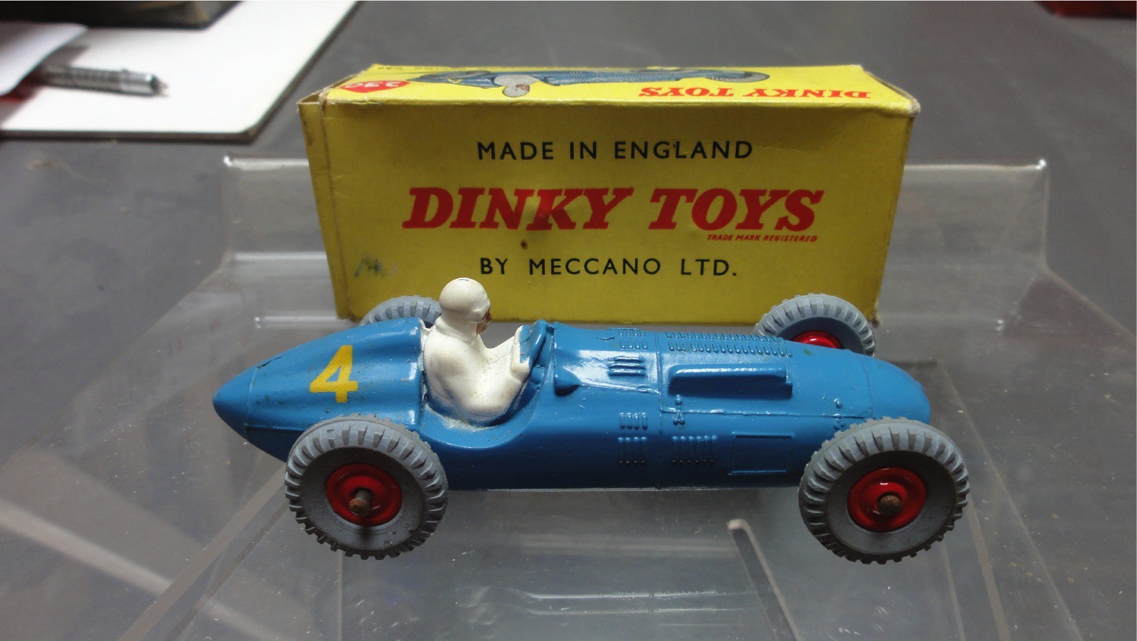 Talbot Lago bleu Dinky Toys ref 230