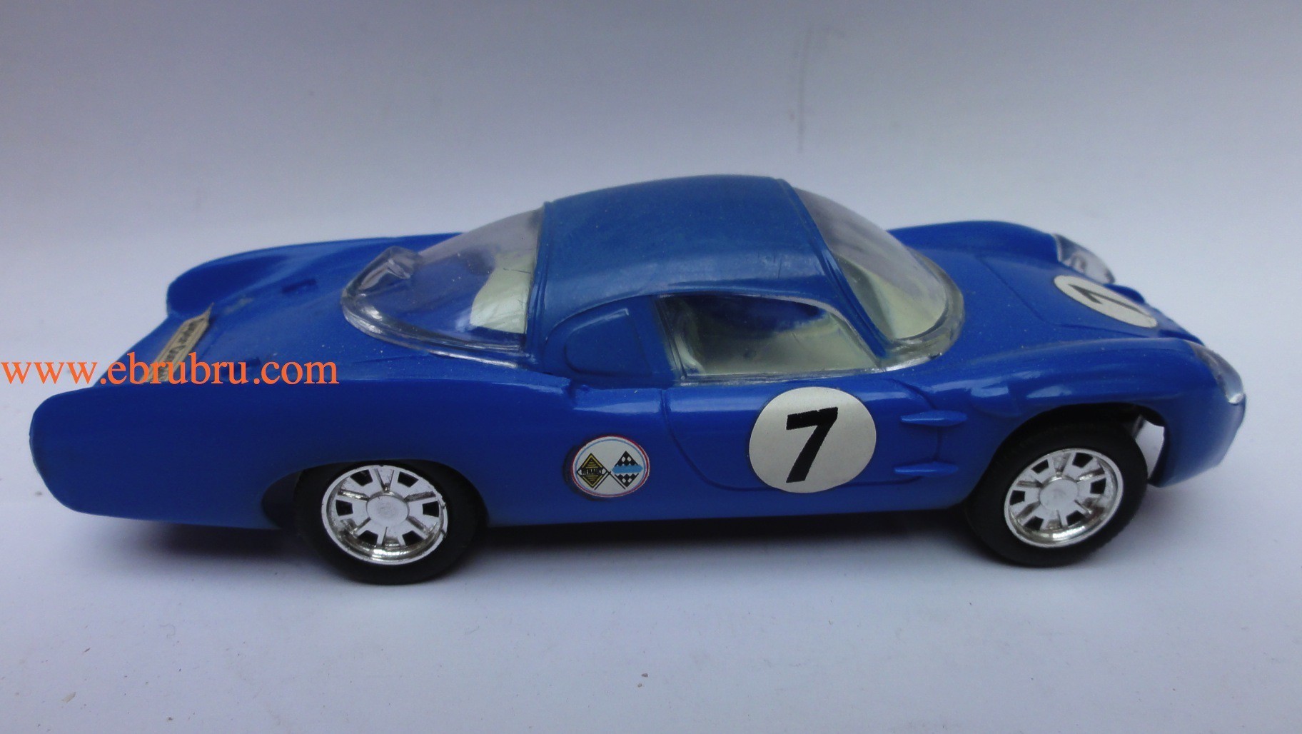 Alpine renault A110 bleue Race tuned SCALEXTRIC C13