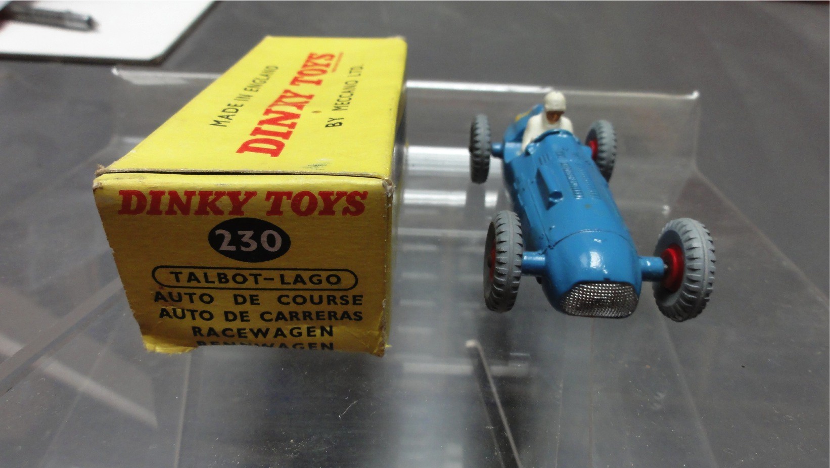 Talbot Lago bleu Dinky Toys ref 230