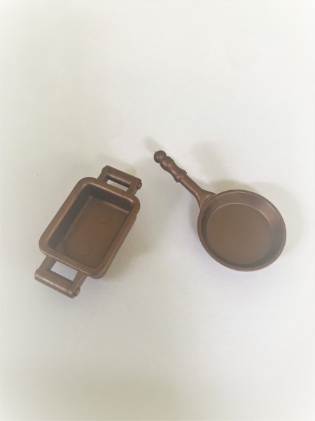 Ustensiles de cuisine : plat rectangulaire et poêle à frire Playmobil