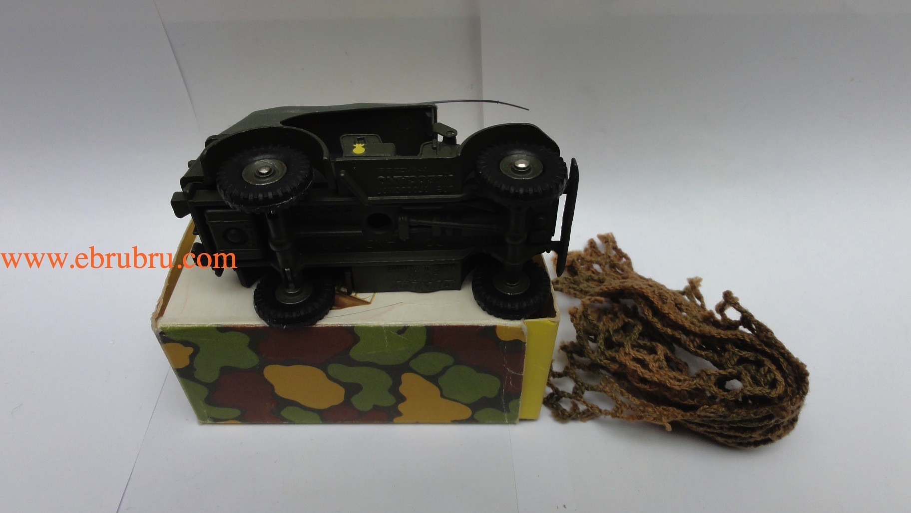 DODGE WC 56 COMMAND CAR DINKY TOYS REF 810