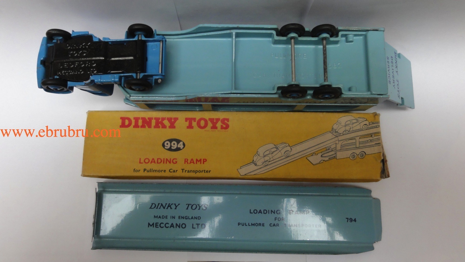 Bedford pullmore car transporter Dinky toys réf 582