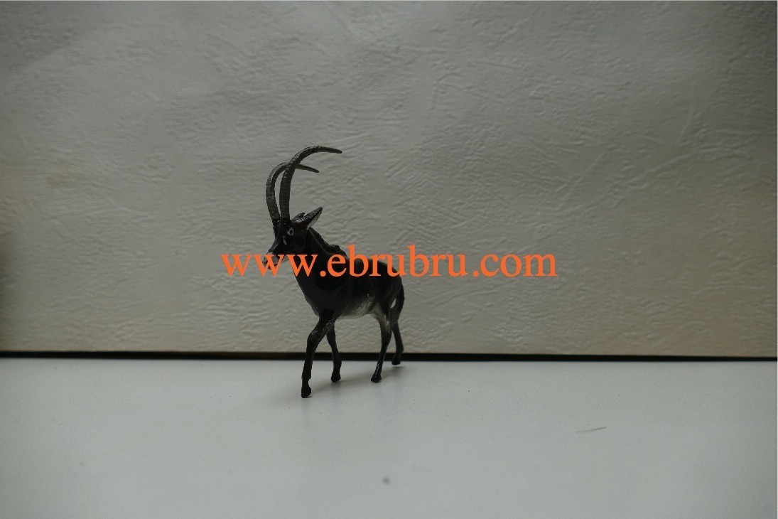 HIPPOTRAGUE NOIR  ANTILOPE STARLUX SERIE WWF REF Z14