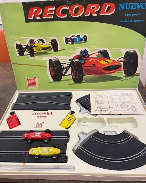 COFFRET JOUEF JUNIOR BRM F1 ROUGE ET JAUNE SPAIN REF 395