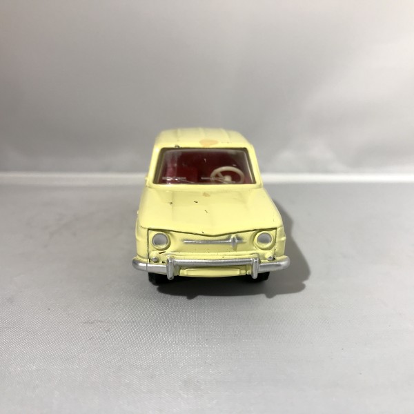 Renault R8 DINKY TOYS 517