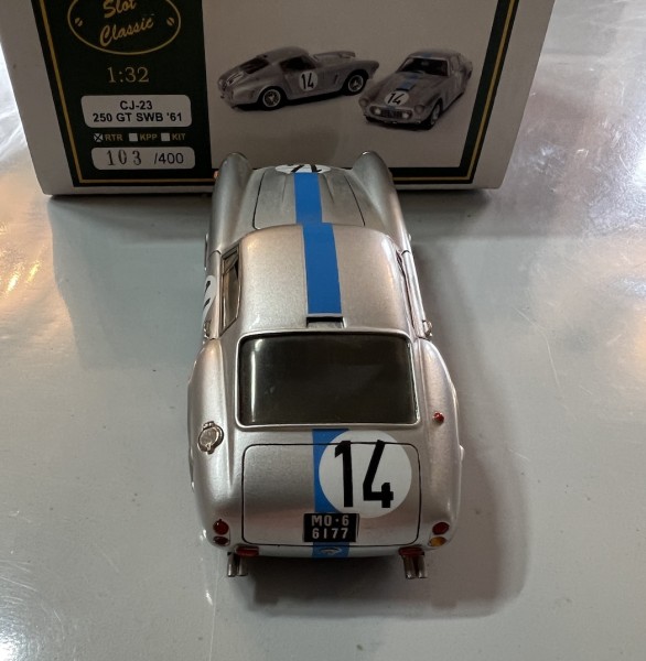Ferrari 250 GT SWB 61 Slot Classic CJ-23 RTR