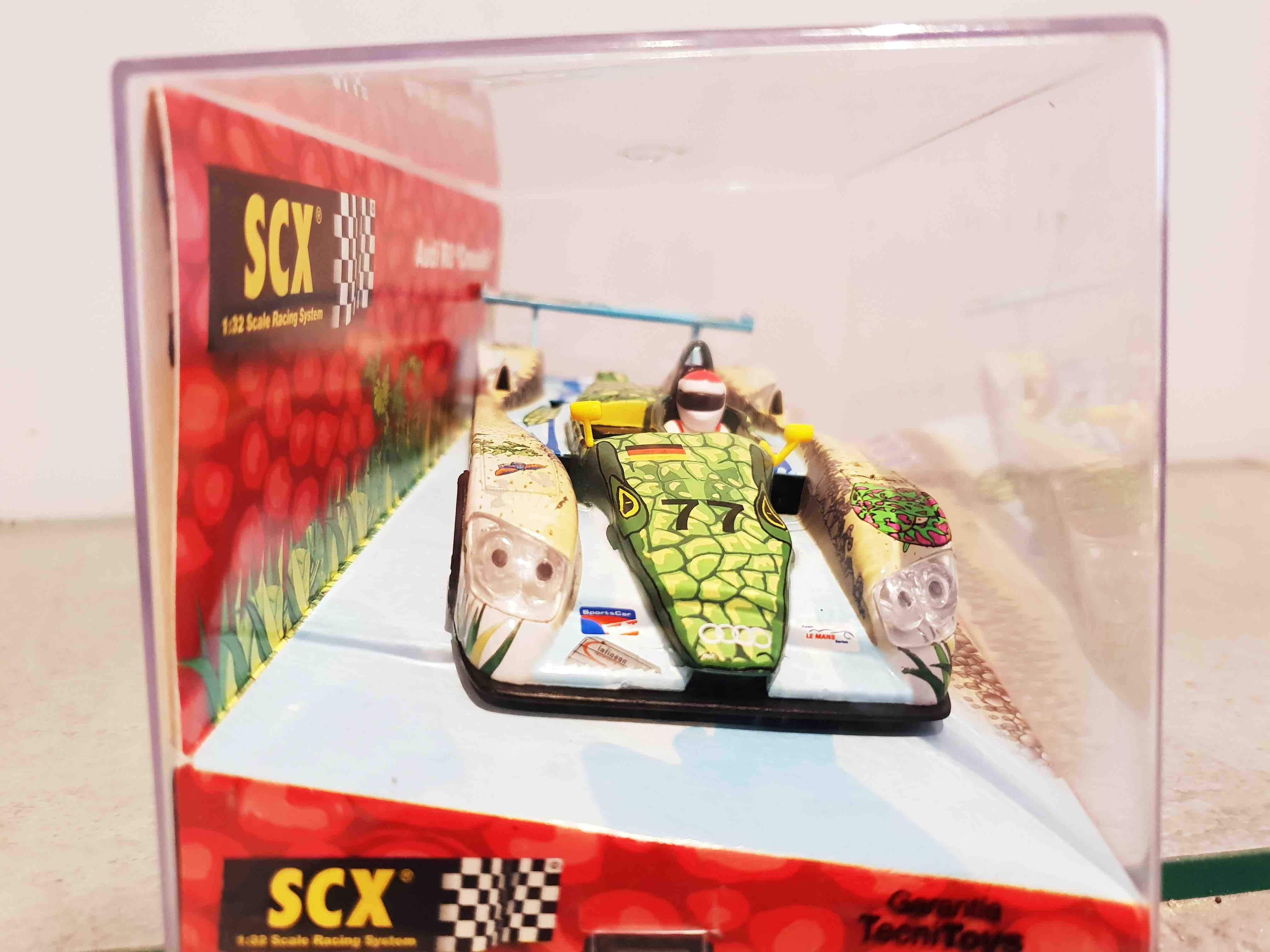 SCALEXTRIC 61010 AUDI R8 CROCODILE