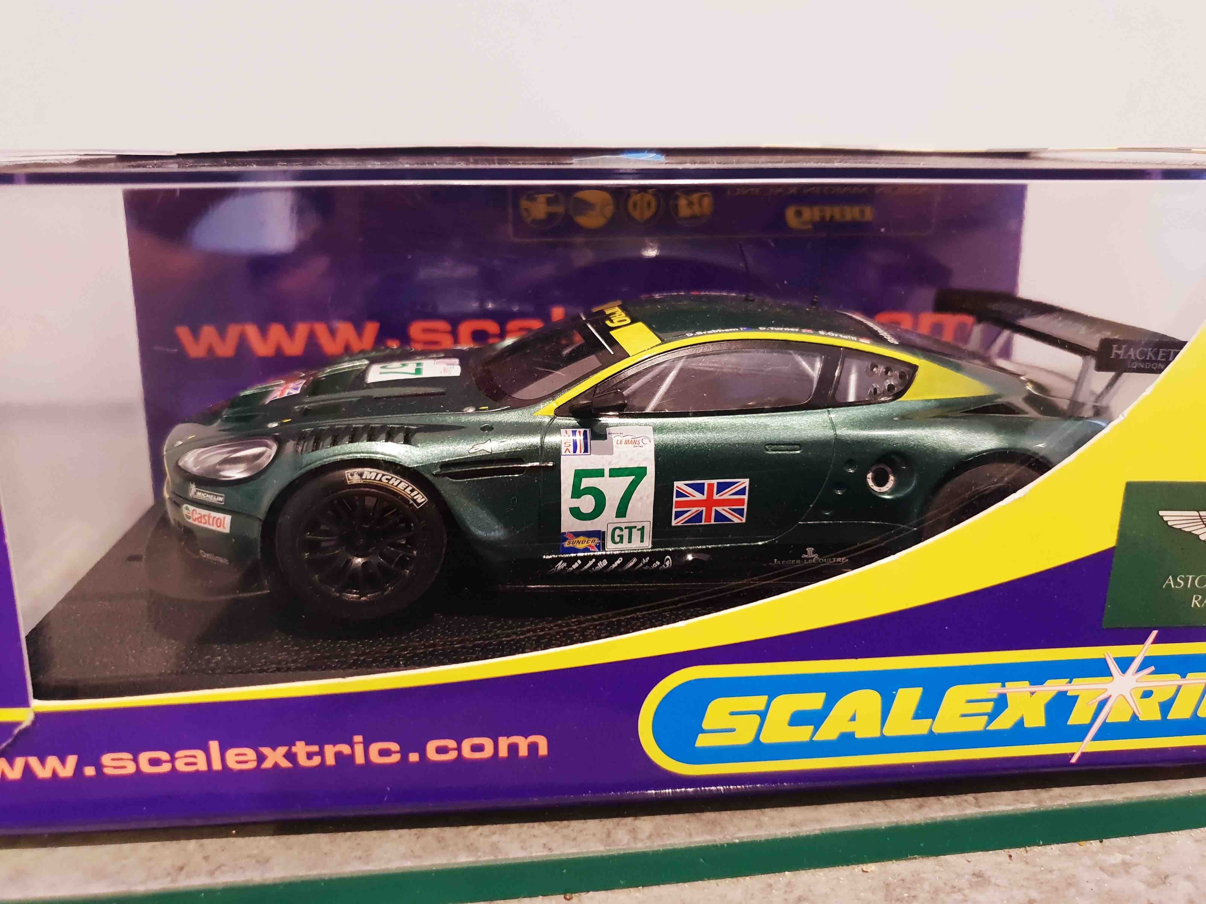 SCALEXTRIC C2644 ASTON MARTIN DBR9 57