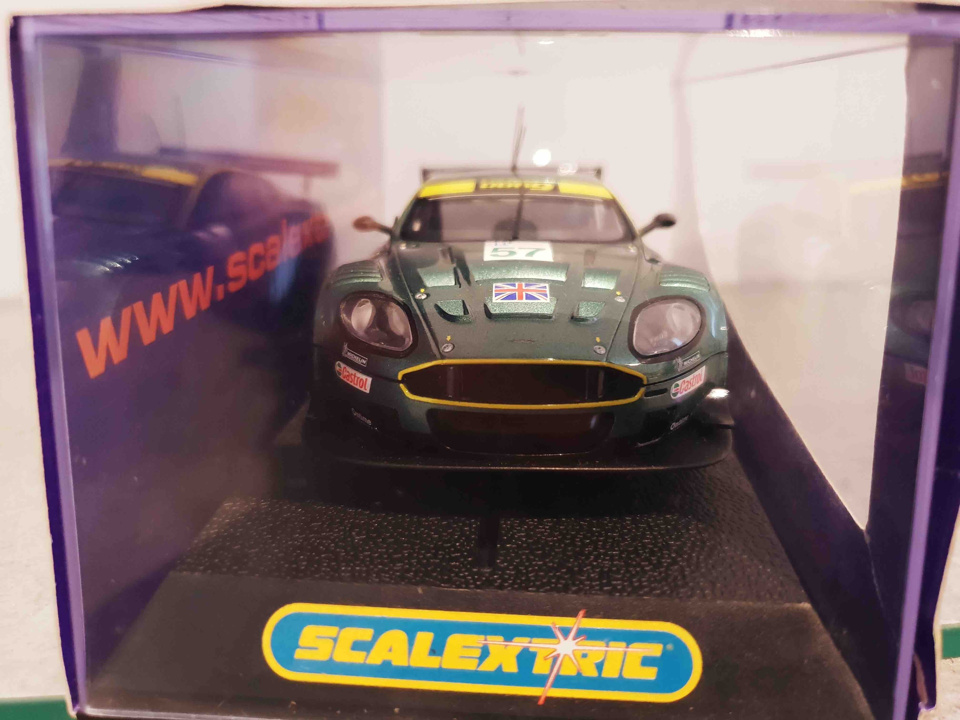 SCALEXTRIC C2644 ASTON MARTIN DBR9 57