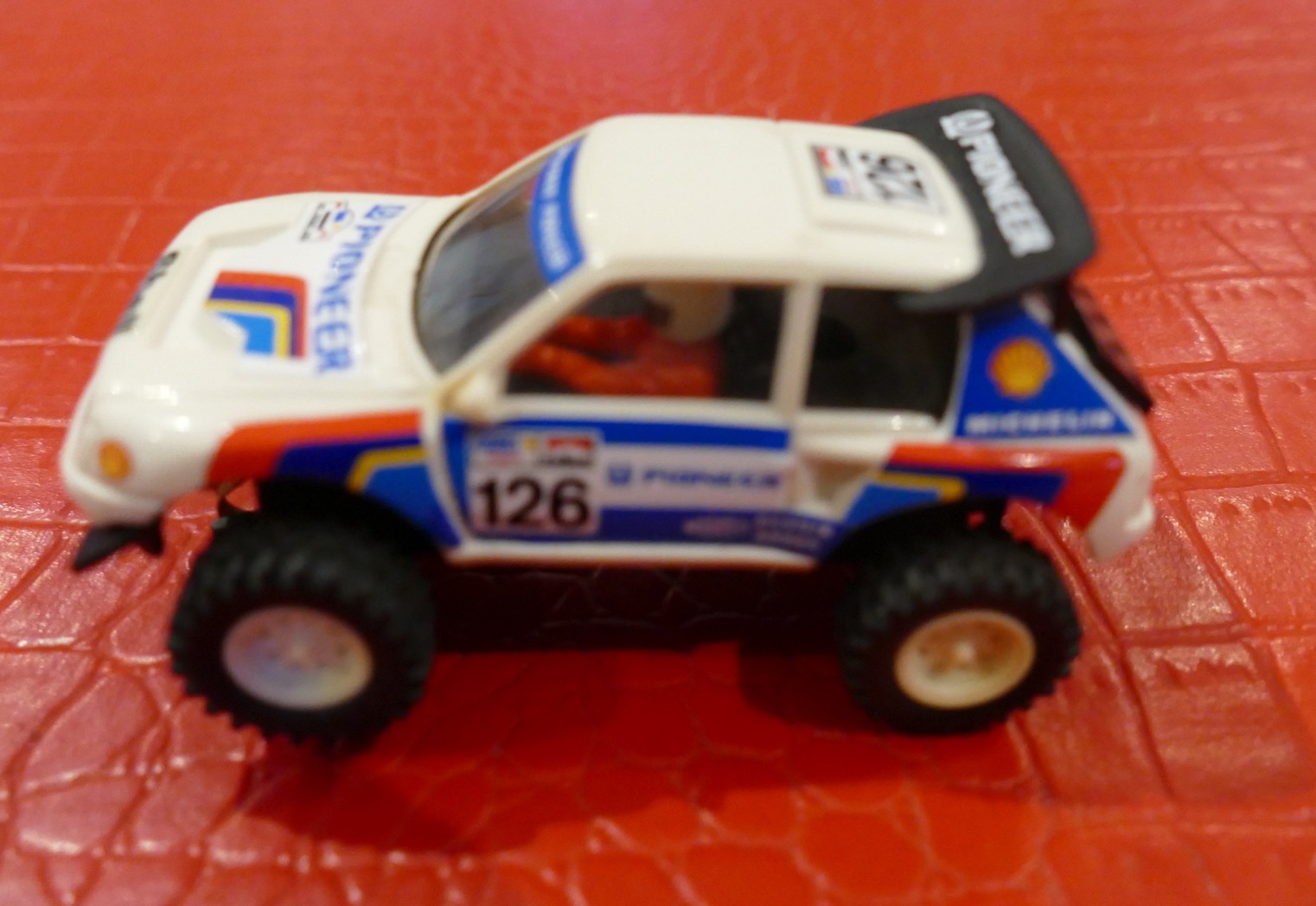 PEUGEOT 205 TURBO 16 SCALEXTRIC EXIN STS RÉF 2206