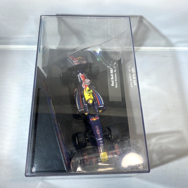 Red Bull RB7 Mark Webber No2 CARRERA Evolution 27420