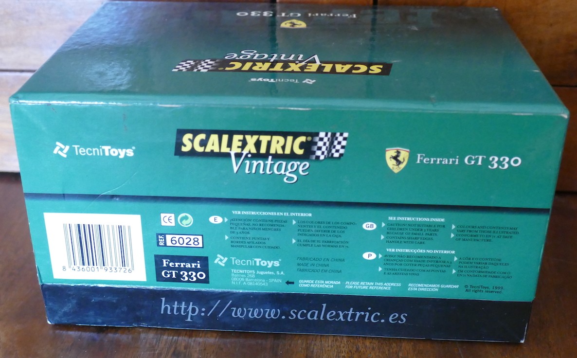 FERRARI GT 330  ROUGE VINTAGE  SCALEXTRIC REF 6028