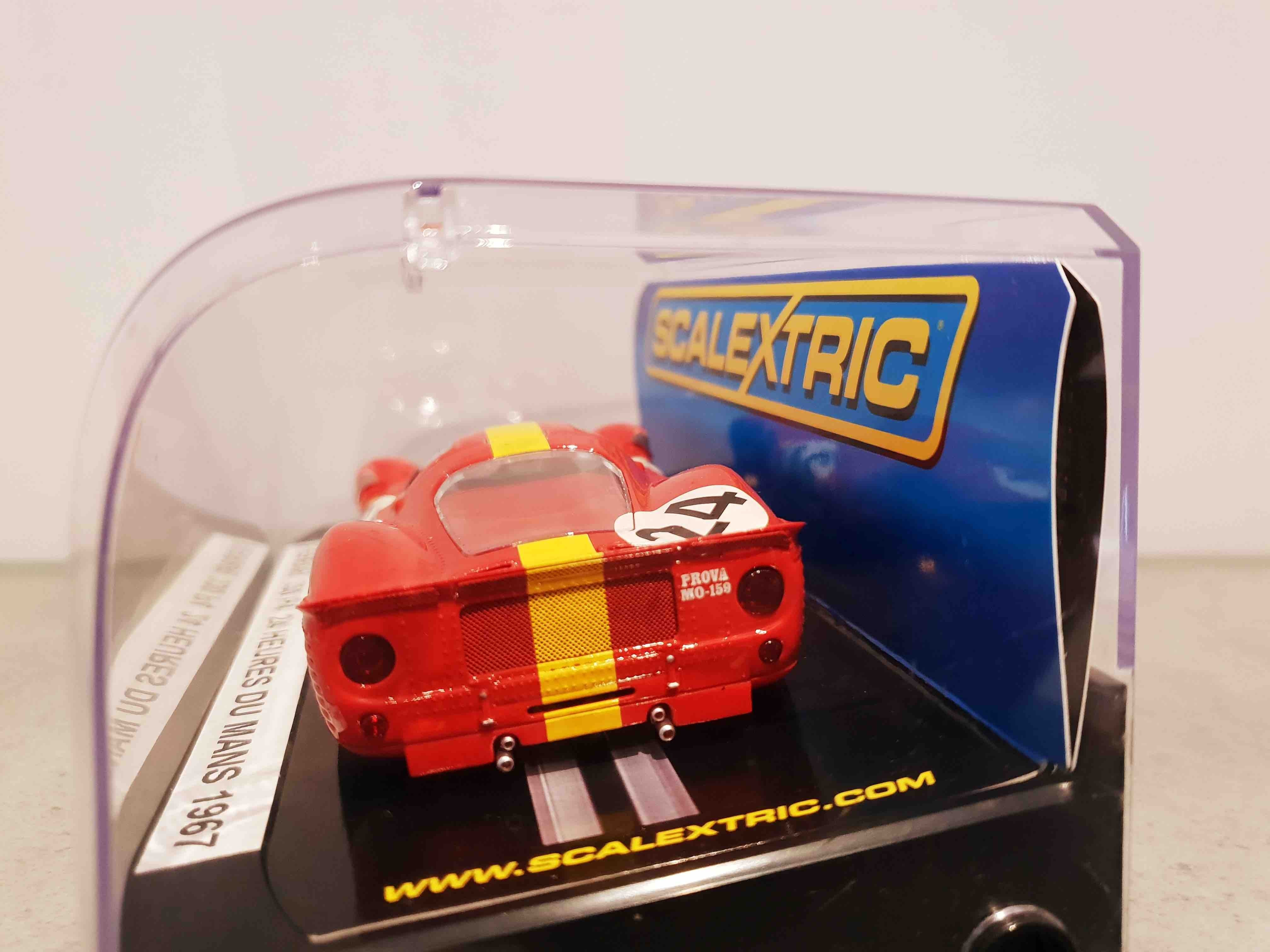 SCALEXTRIC C2642 FERRARI 330 P4 LE MANS 1967