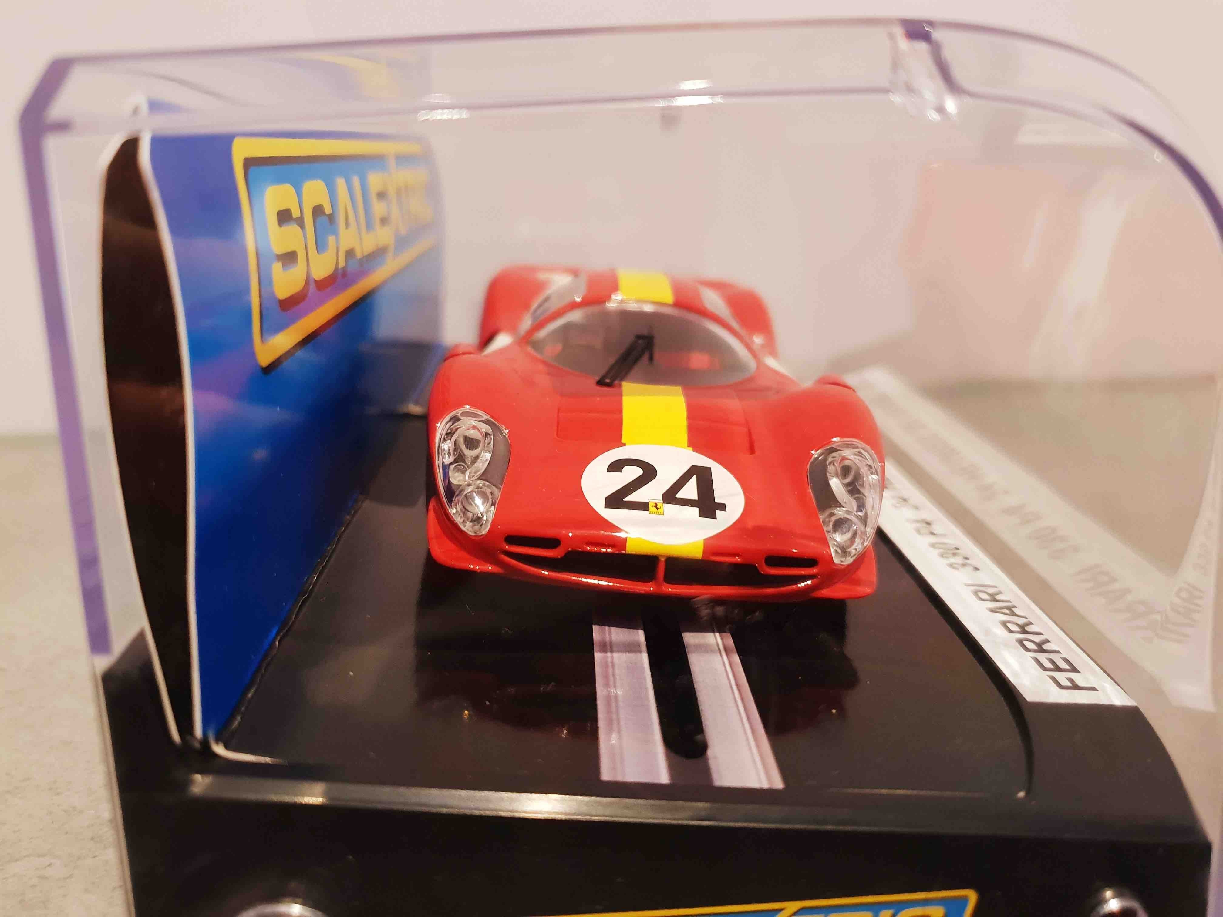 SCALEXTRIC C2642 FERRARI 330 P4 LE MANS 1967