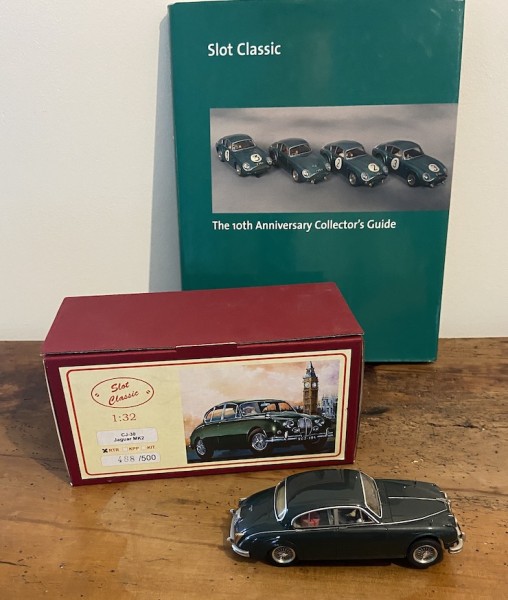 JAGUAR MK 2  Slot Classic CJ-30