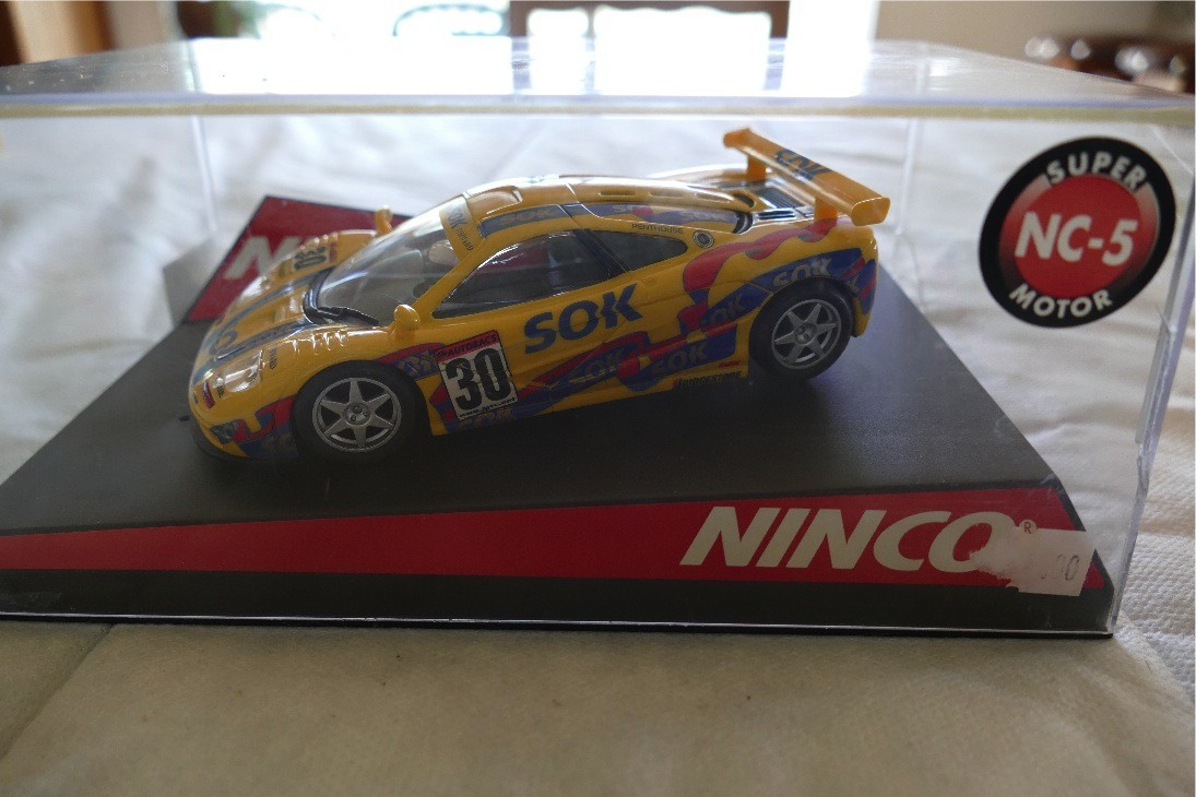 NINCO 50324 MC LAREN F1 GTR 