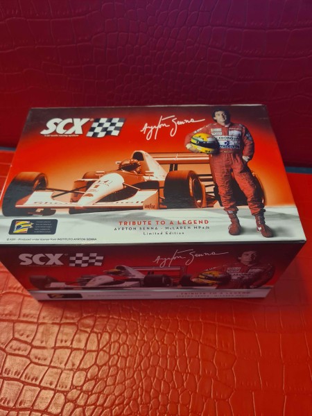 AYRTON SENNA MC LAREN MP4/6 SCALEXTRIC REF 64270