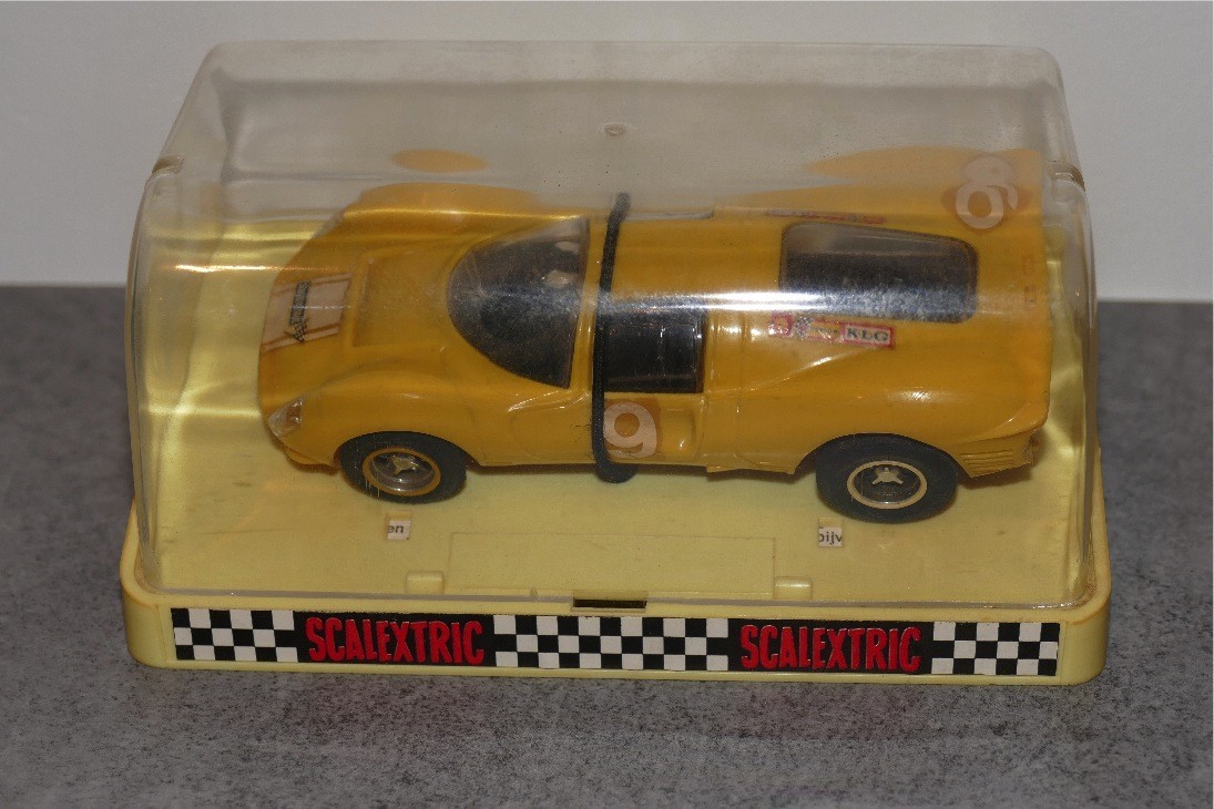 FERRARI P4 JAUNE SCALEXTRIC  REF C16