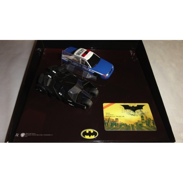 BATMAN BEGINS BATMOBILE GOTHAM CITY POLICE CAR SCALEXTRIC RÉF C 2669A