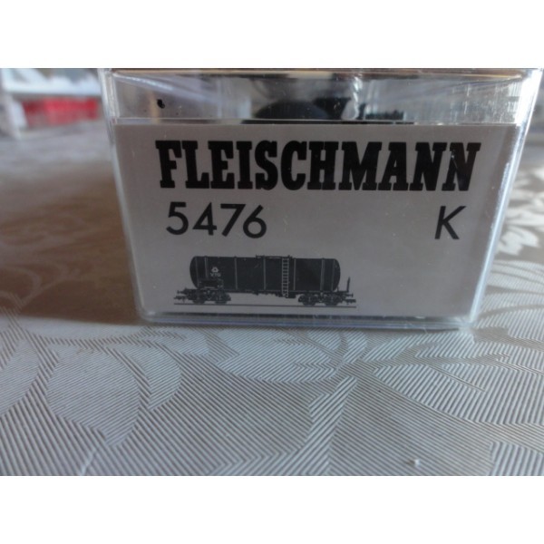 Le wagon citerne gris VTG Fleischmann réf 5476 