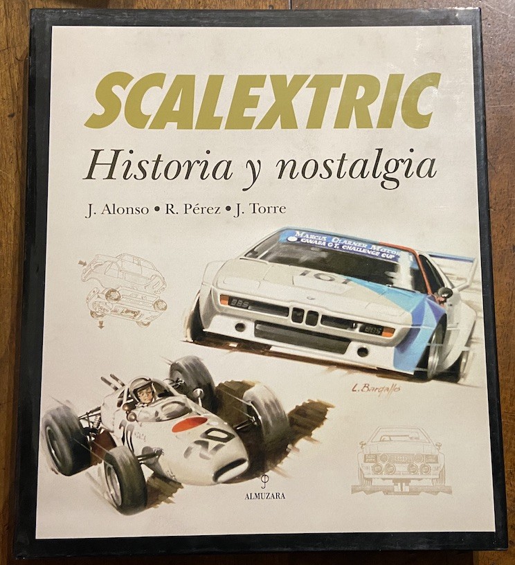 Livre Histoire nostalgique Scalextric Espagne