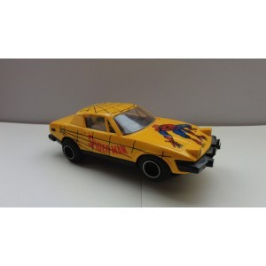 TRIUMPH TR7 SPIDERMAN JAUNE SCALEXTRIC RÉF C321