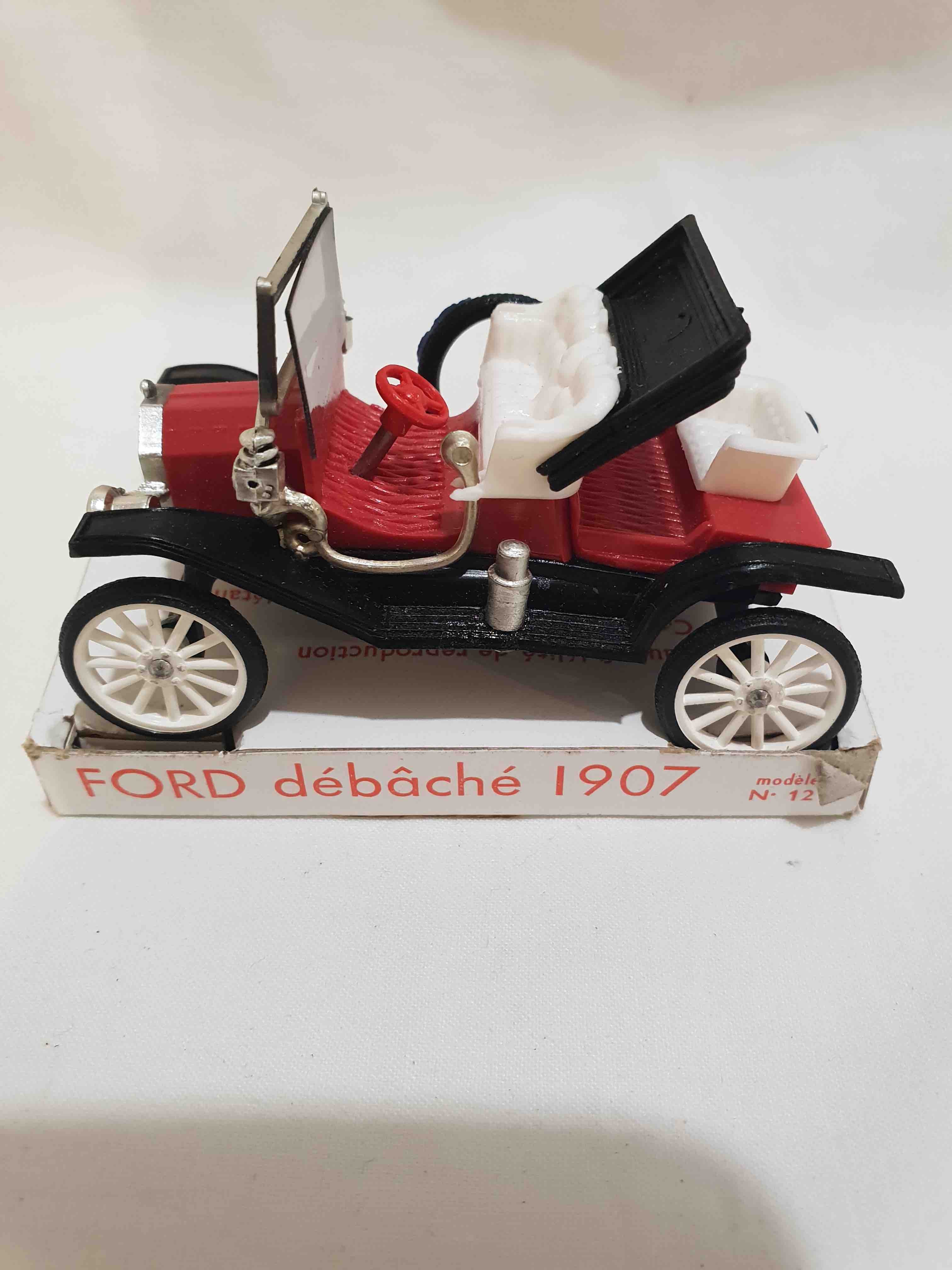 FORD DEBACHÉ 1907  MINIALUX