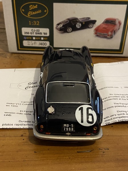 Ferrari 250 GT SWB  Le Mans 1960 Slot Classic CJ-22 RTR