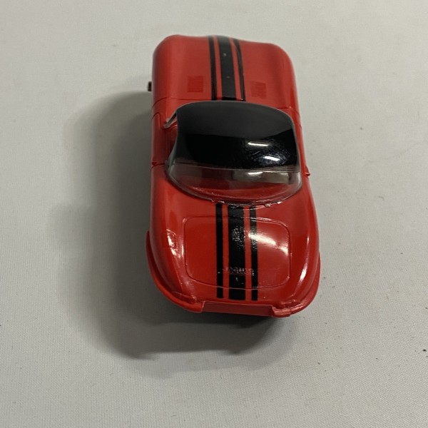 JAGUAR E ROUGE AVEC HARD TOP  au tampon RÉF 352 JOUEF