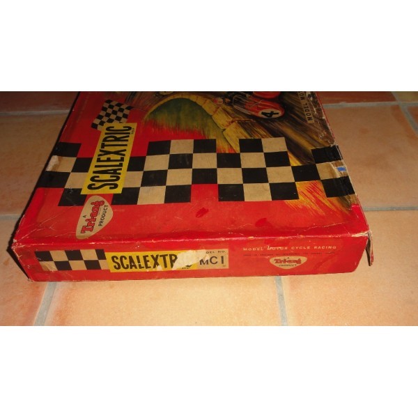 COFFRET SIDE CAR SET SCALEXTRIC RÉF MC1