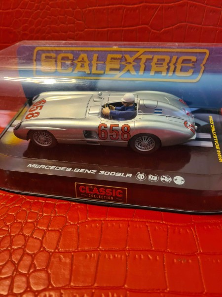 Mercedes 300 SLR Fangio No 658 SCALEXTRIC C2814 