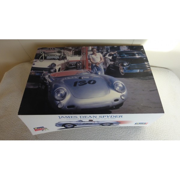 PORSCHE 550 SPYDER JAMES DEAN REVELL MONOGRAM REF 08383