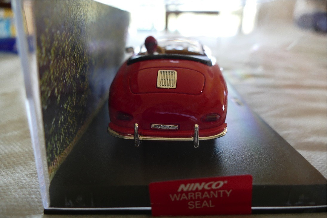 NINCO REF 91012 PORSCHE 355 LIGHT RED TOP DOWN  EDITION LIMITÉE