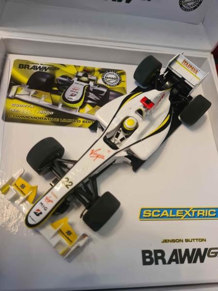 JENSON BUTTON BROWN BGP001   SCALEXTRIC REF C3047A