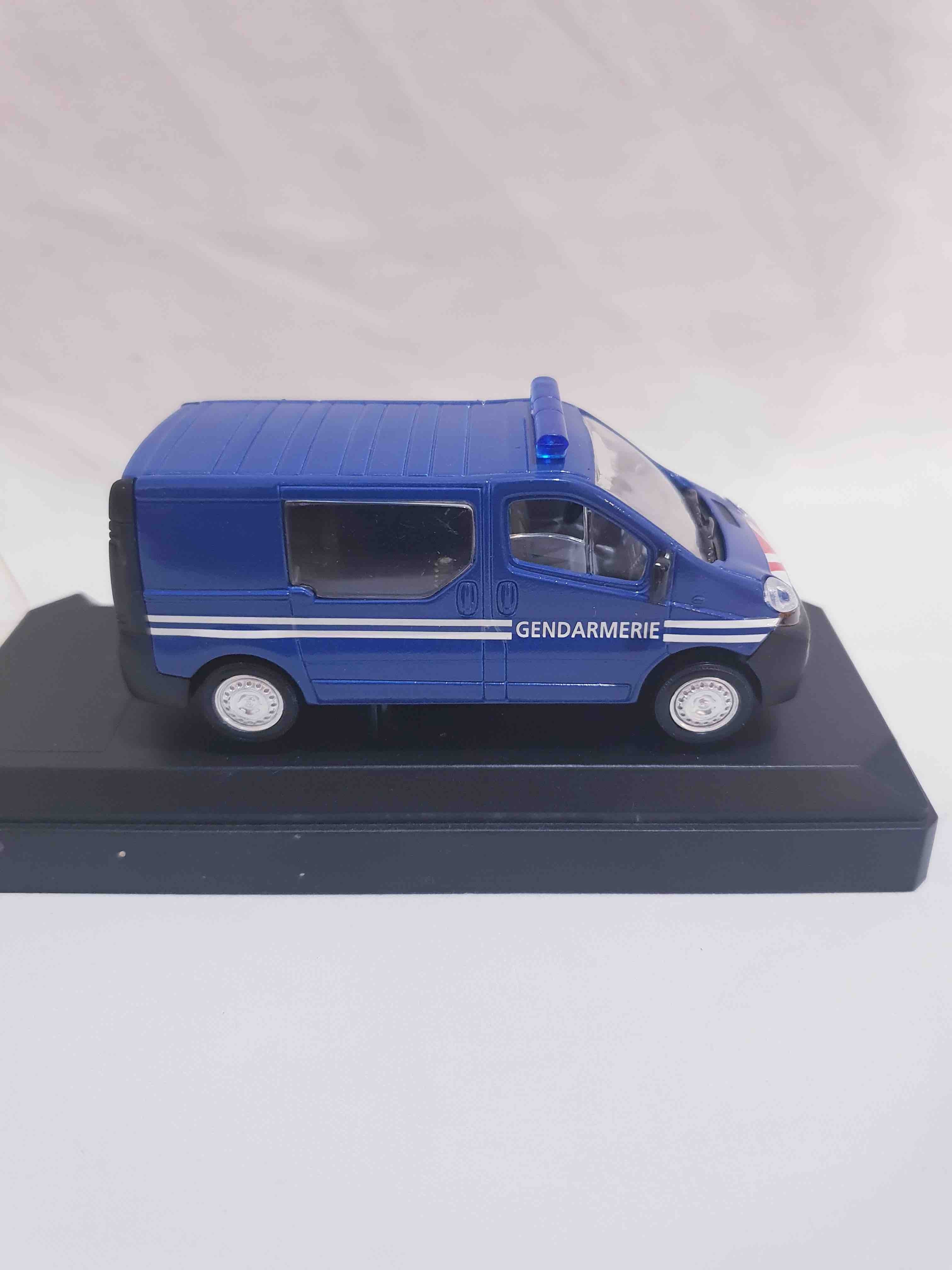 RENAULT TRAFIC GENDARMERIE VEREM SOLIDO