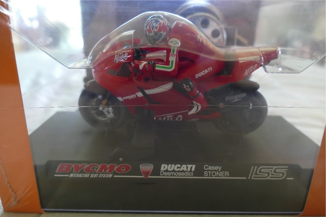 BYCMO DUCATI DESMOSEDICI CASEY STONER ISS INTERACTIVE SLOT SYSTEM