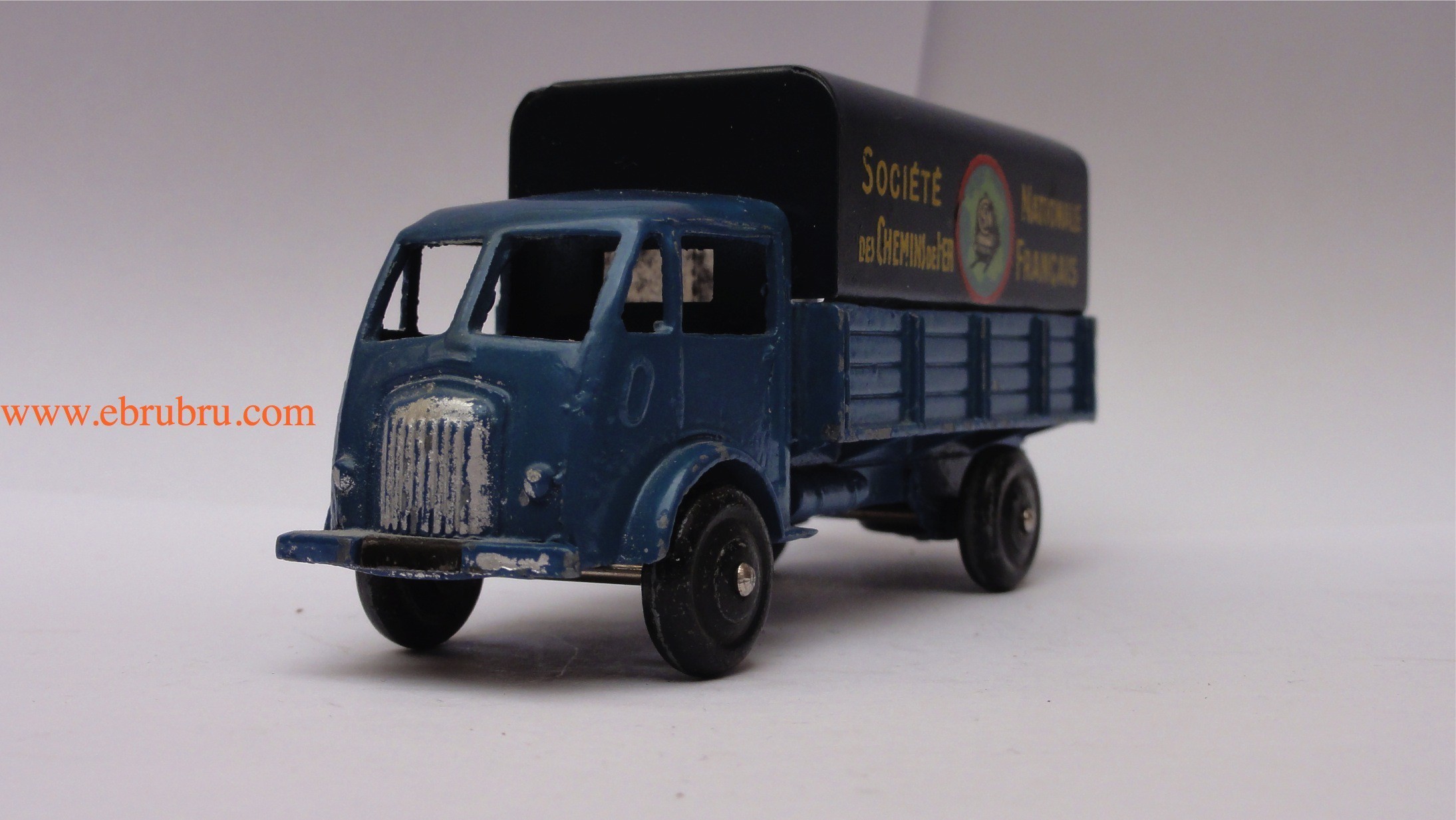 FORD BACHE SNCF DINKY TOYS RÉF 25JB