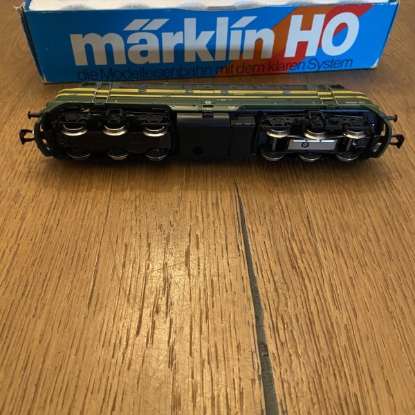 MÄRKLIN 3066 série 204 008 Nohab SNCB vert/jaune Boîte d'origine