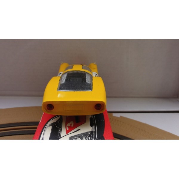 PORSCHE CARRERA JAUNE SÉRIE 100 SOLIDO RÉF 151 AU1/43