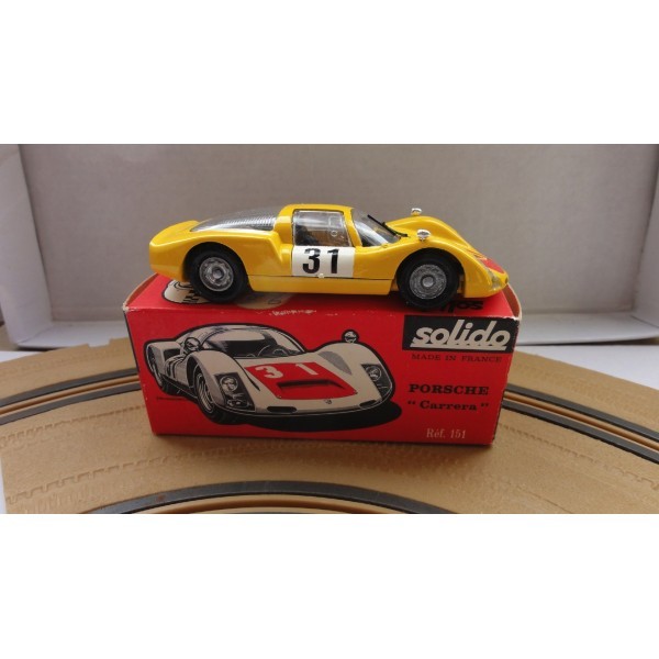 PORSCHE CARRERA JAUNE SÉRIE 100 SOLIDO RÉF 151 AU1/43