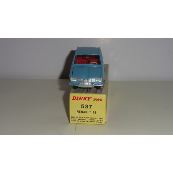 Renault R16  bleu clair Dinky toys réf 537