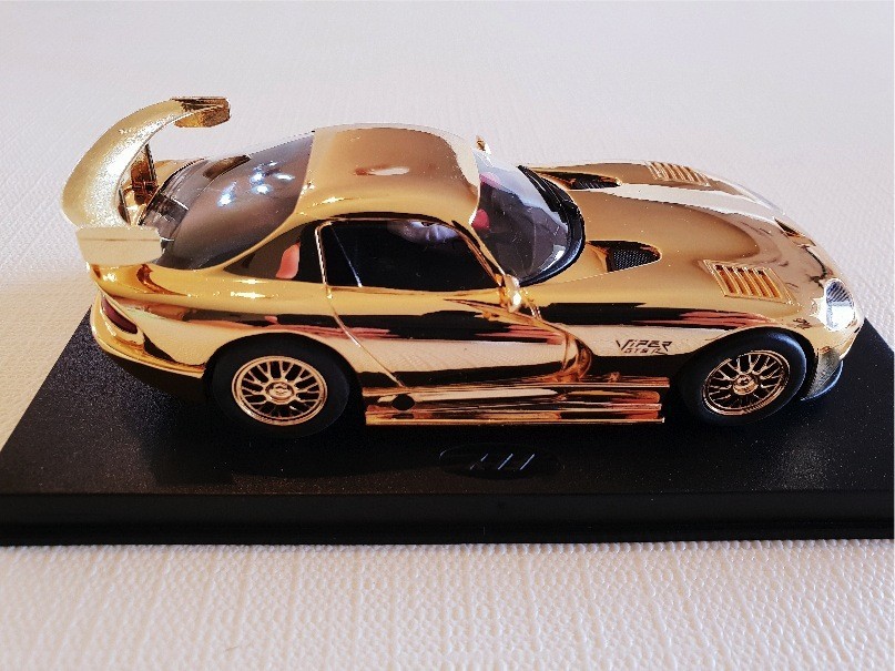 VIPER ORO GTS-R GOLD-SONDERMODELL « 2 JAHRE FLY » FLY REF E7