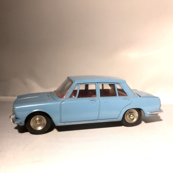 Simca 1500 bleu Dinky Toys réf 523