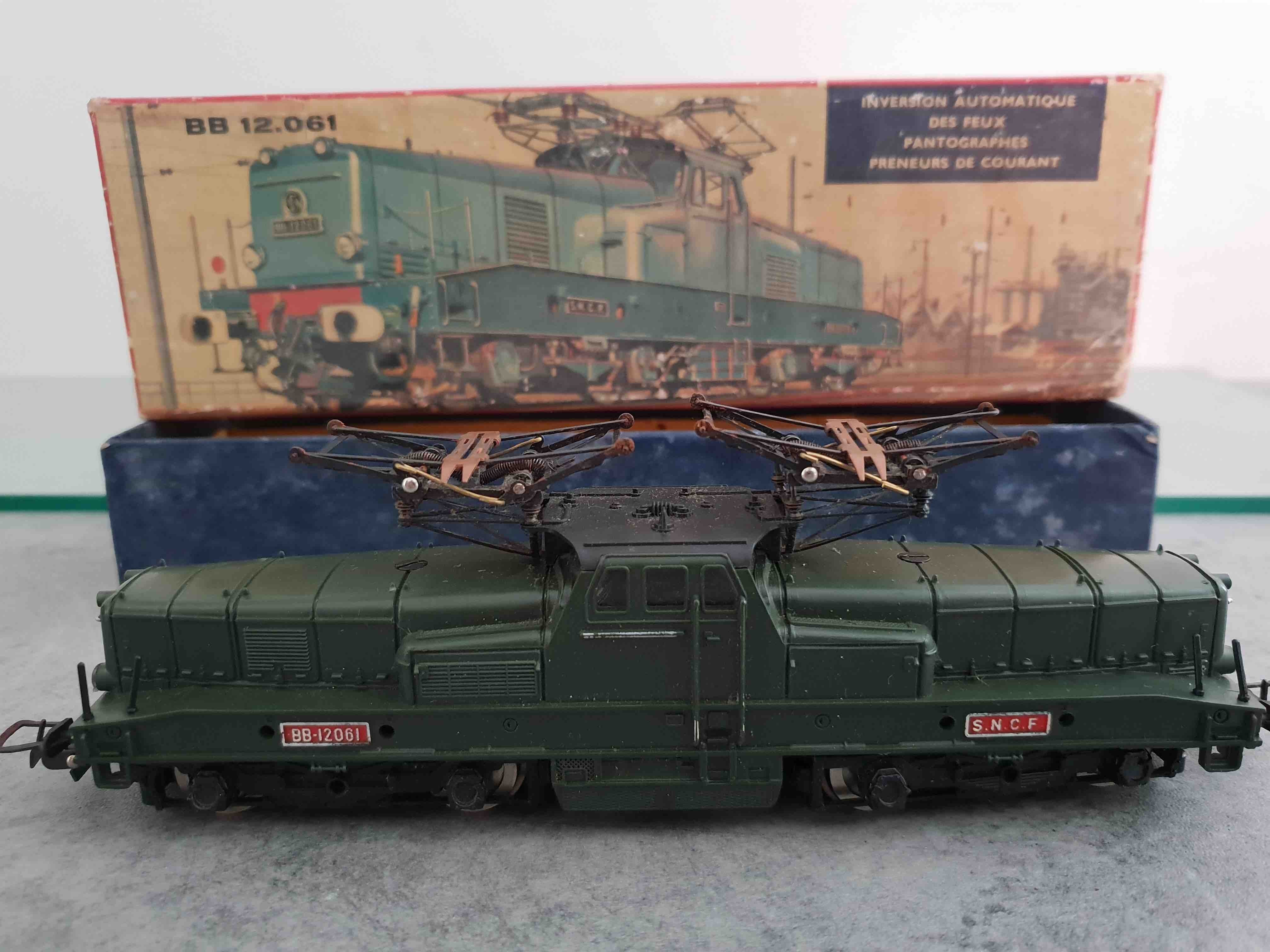 HORNBY 6397 LOCOMOTIVE