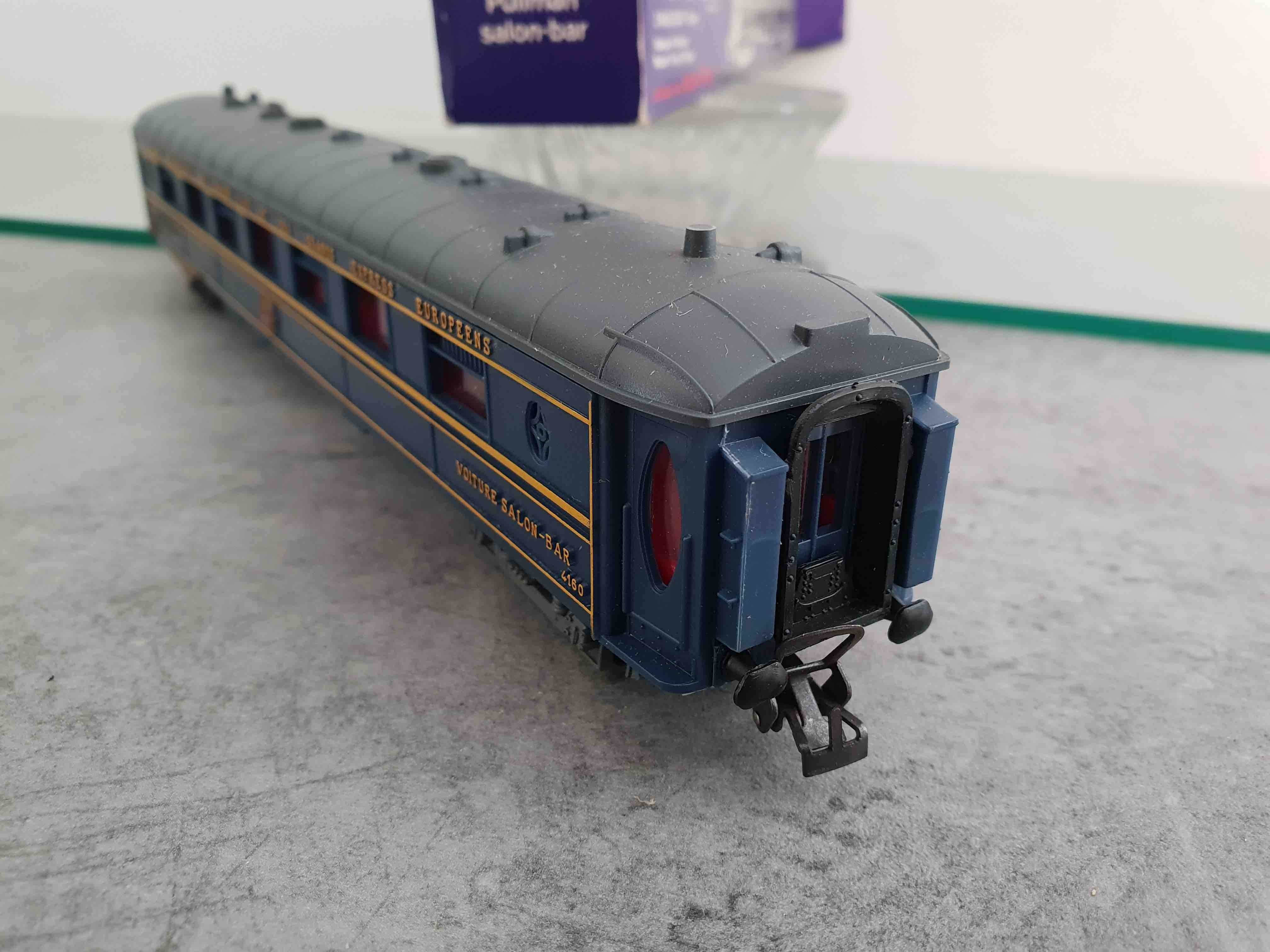 HORNBY 7458 VOITURE PULLMAN SALON BAR