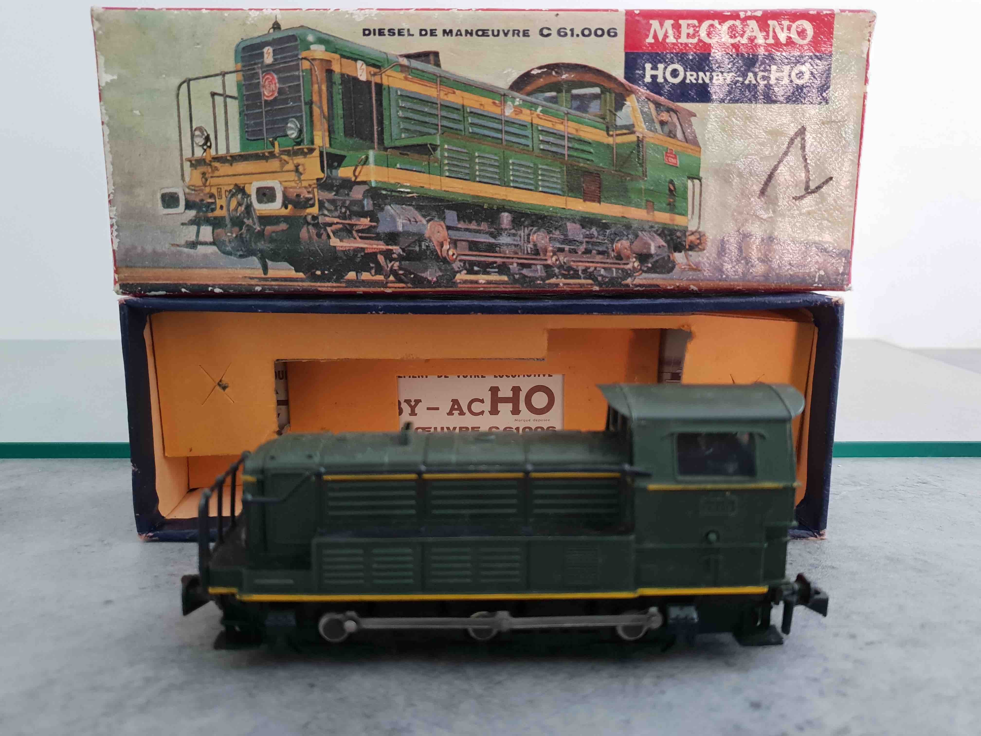 HORNBY 635 LOCOMOTIVE